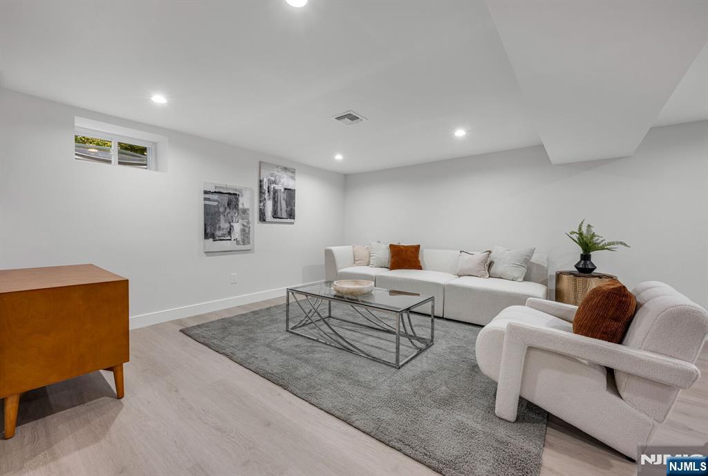 7 Bryson Road
