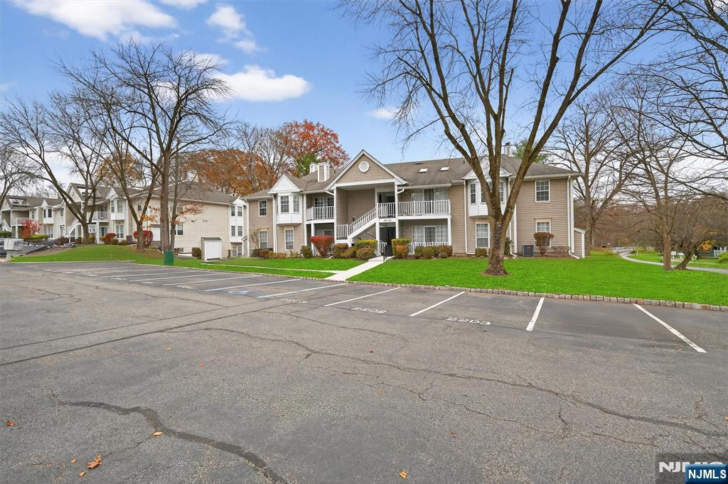 561 Holly Court