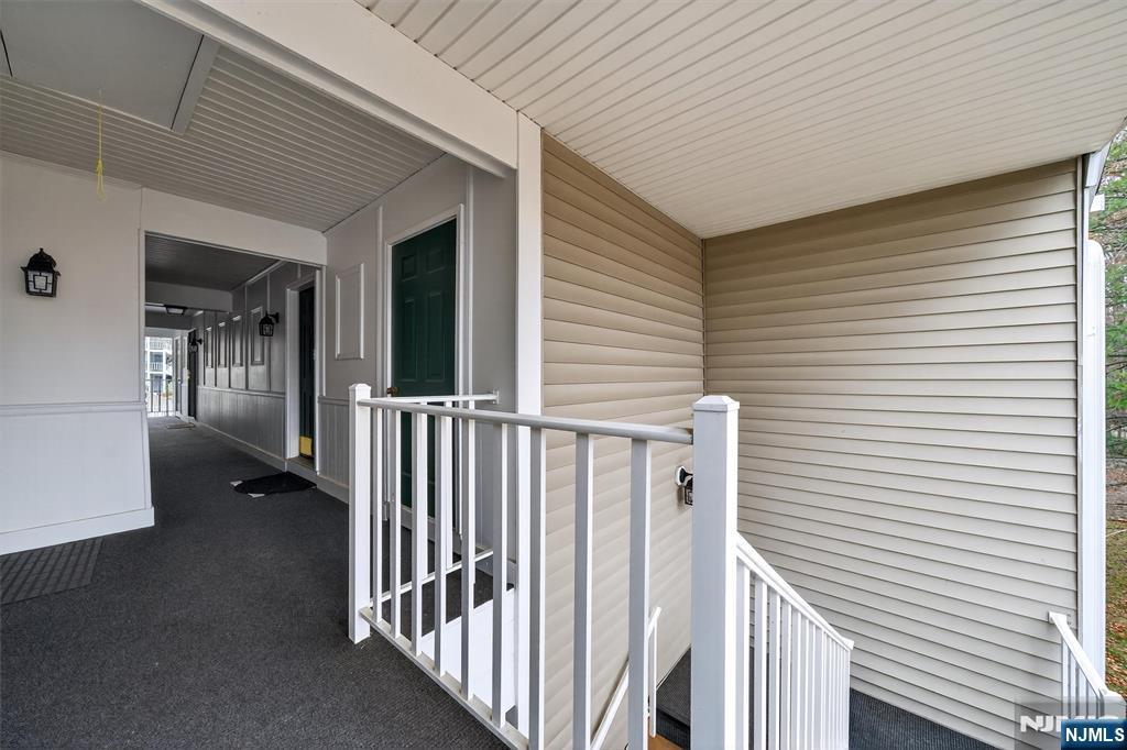 561 Holly Court