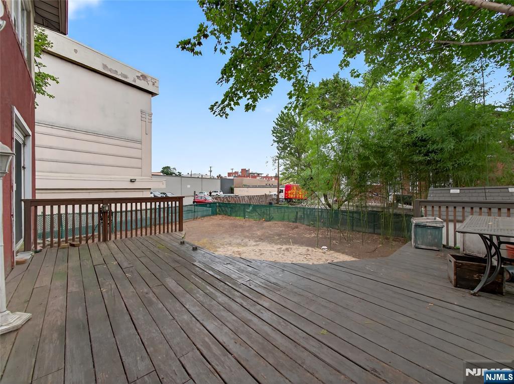 307 Fairview Avenue