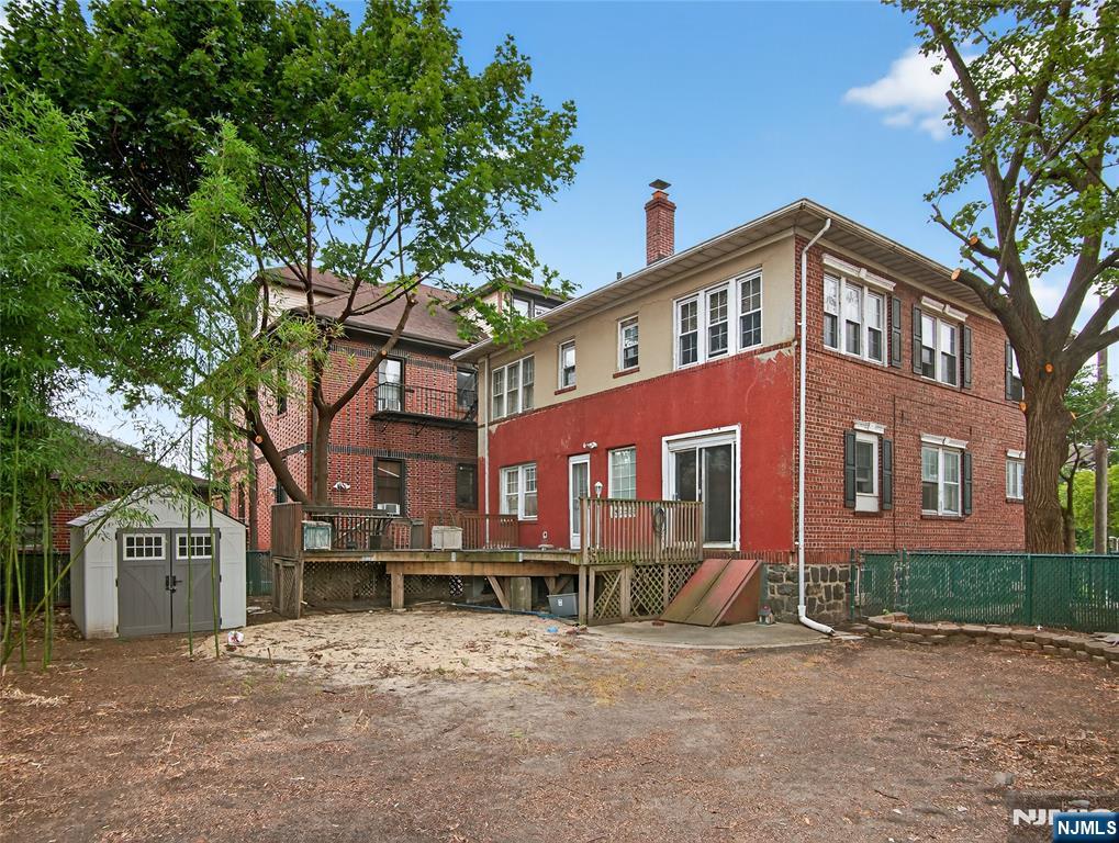 307 Fairview Avenue