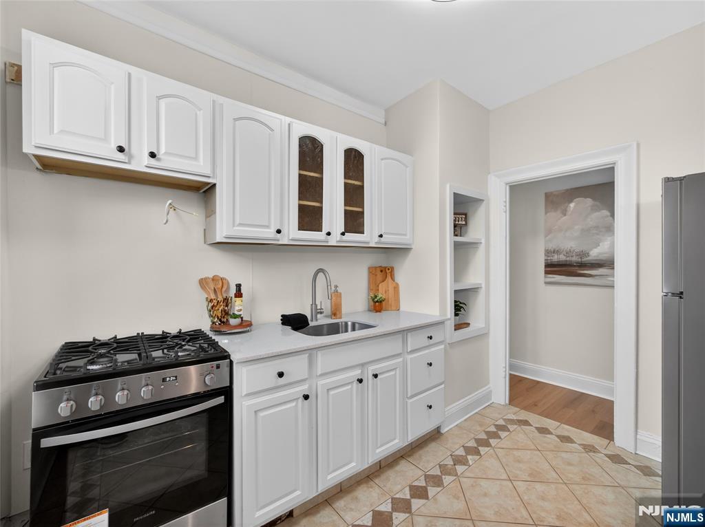 18 74th Street B5