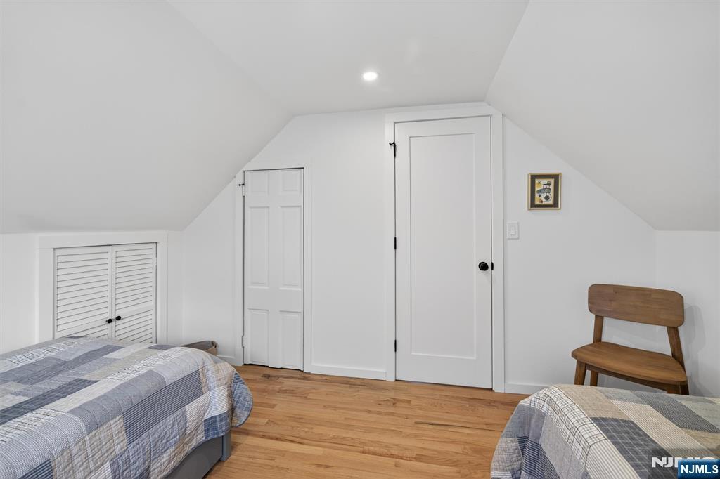 96 Lynwood Road