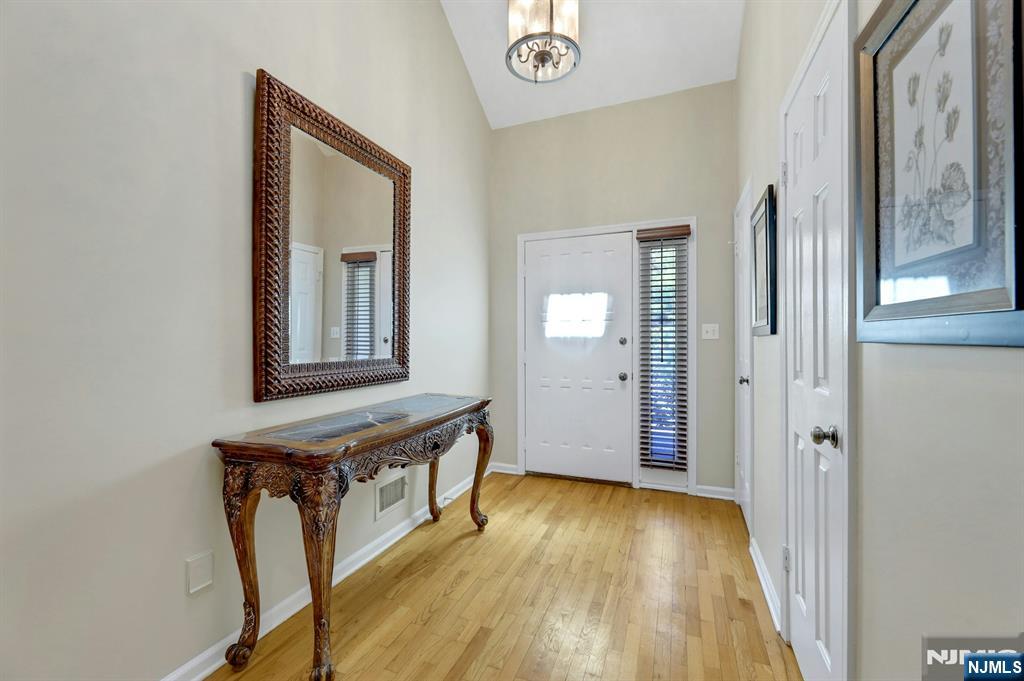 56 Longfellow Lane