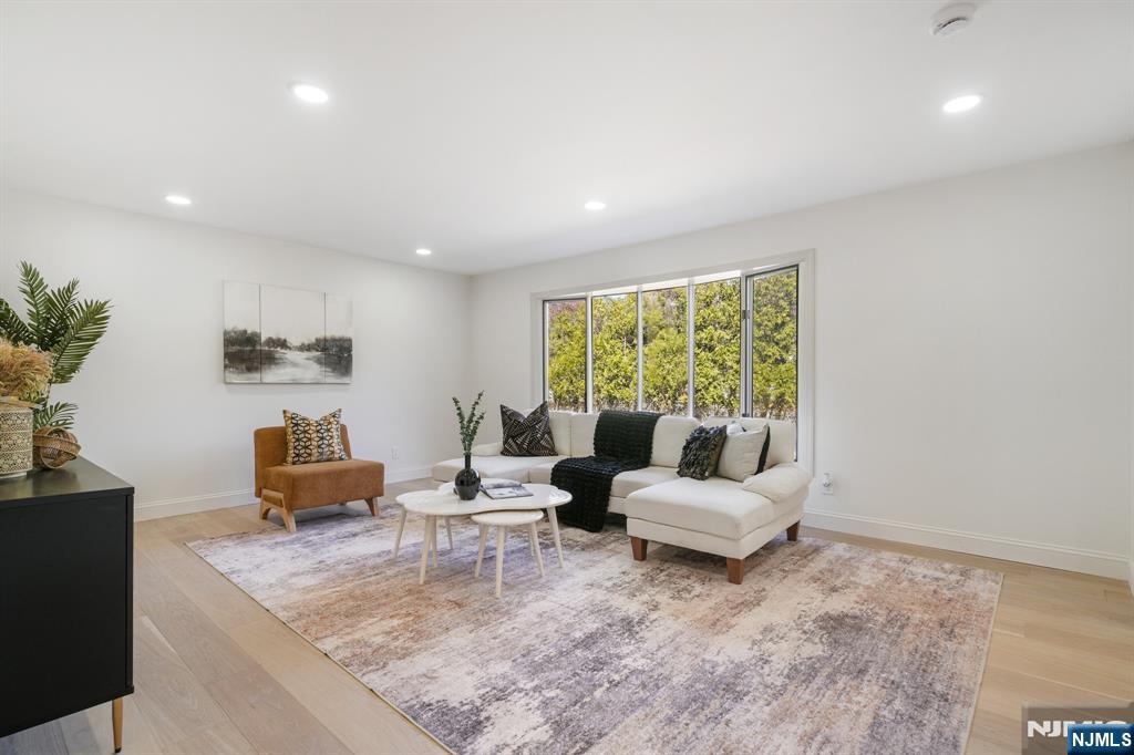 183 Wyckoff Avenue