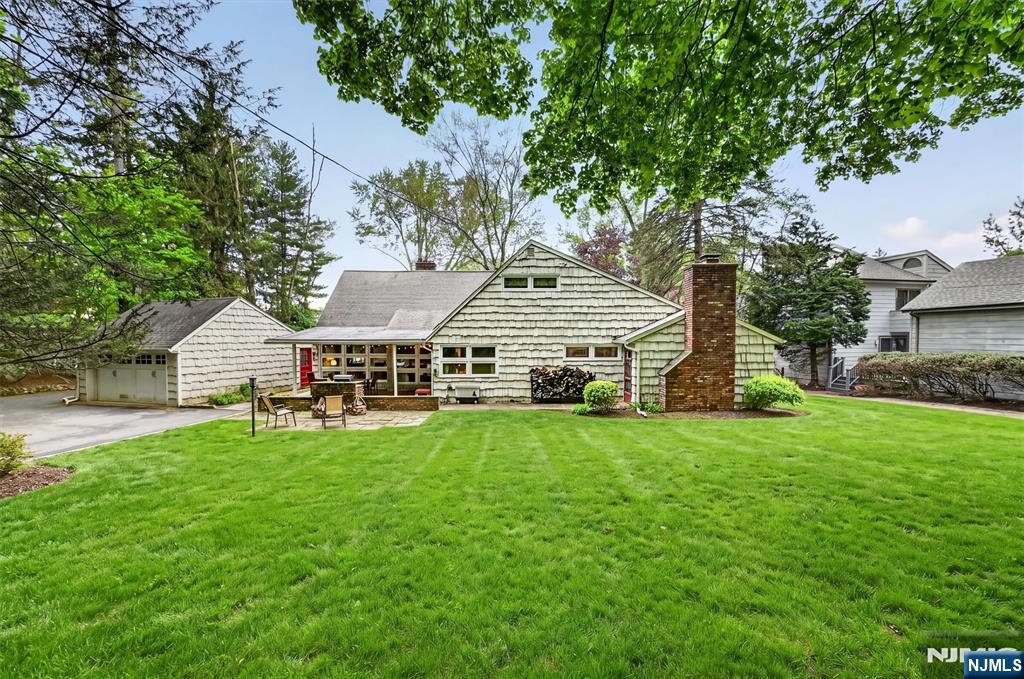 63 Alcott Road