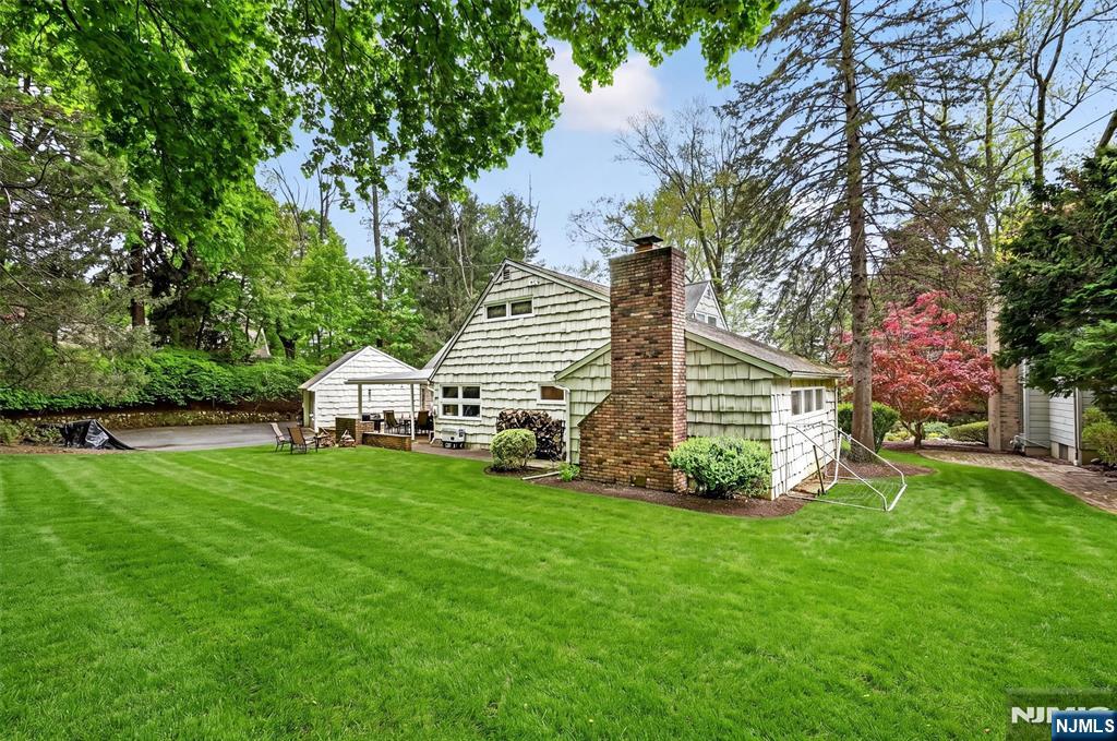 63 Alcott Road