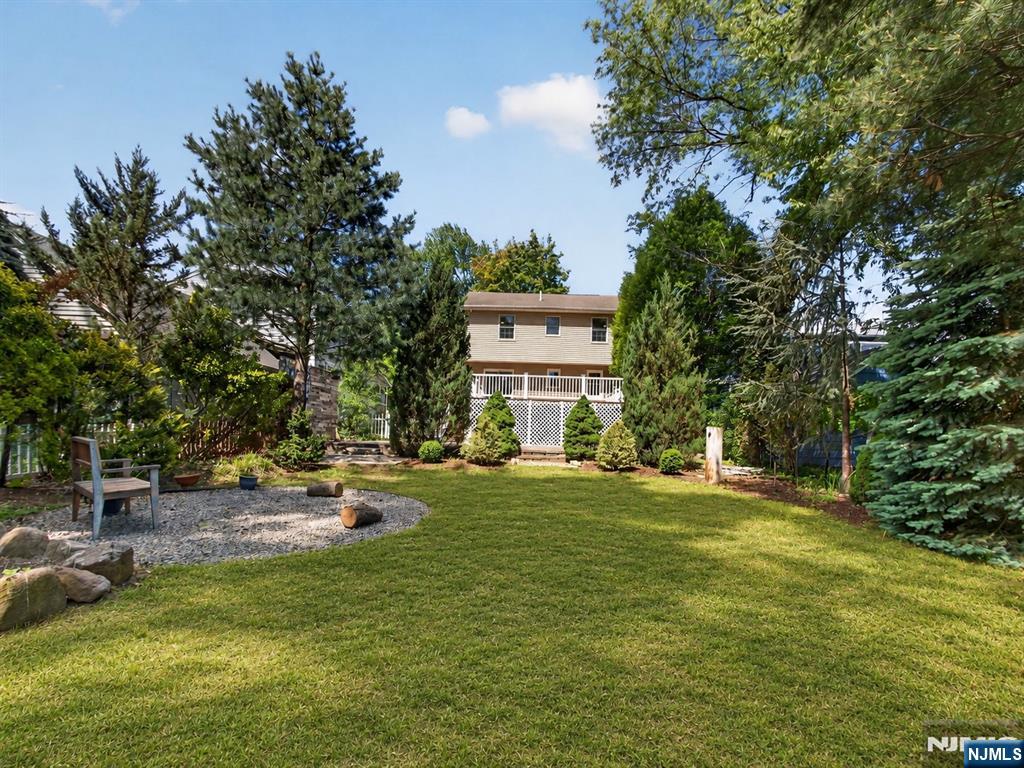 538 Coolidge Place