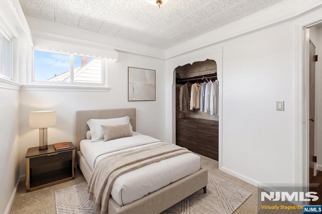 91 Maywood Avenue