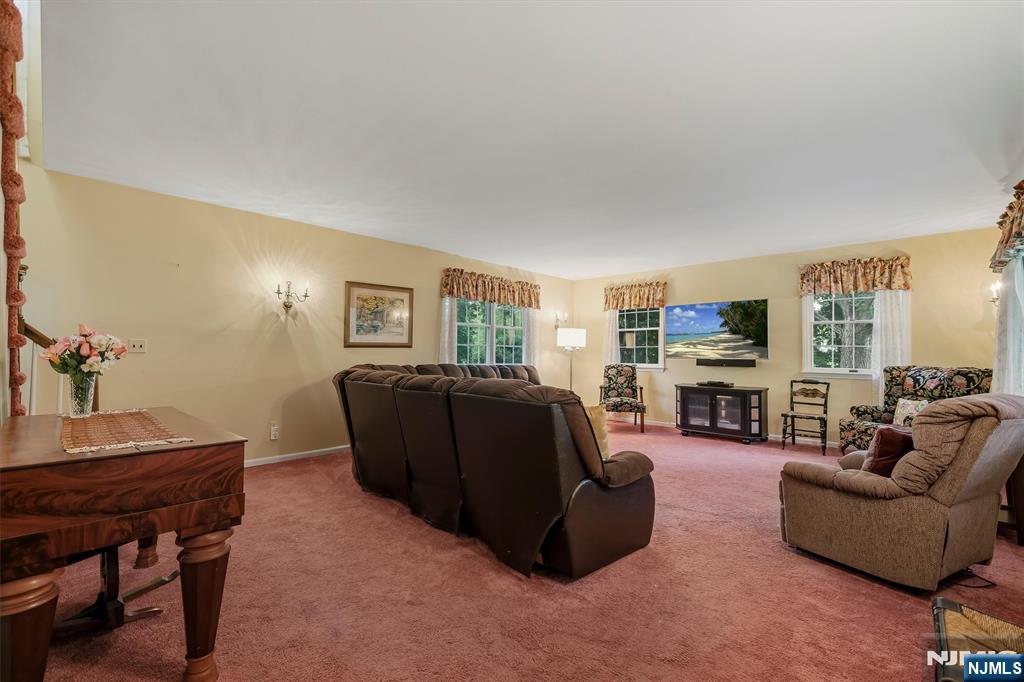 1 Carlyle Place