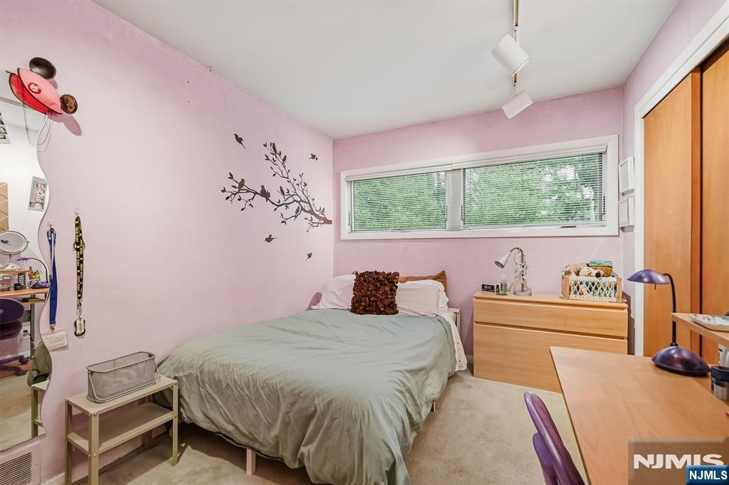 46 Standish Road