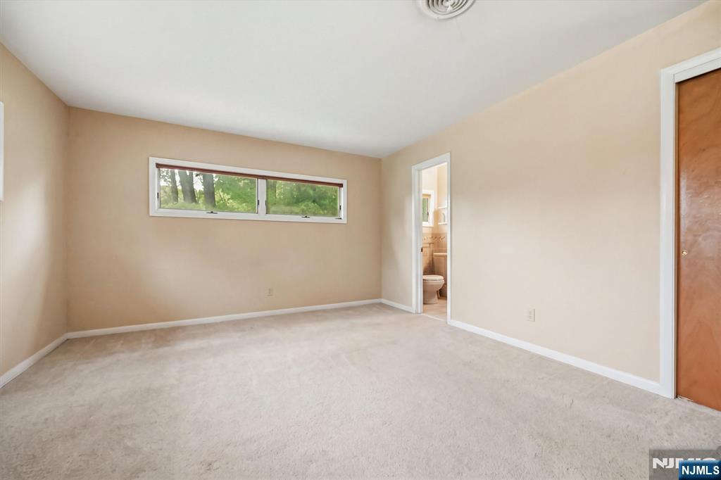 46 Standish Road