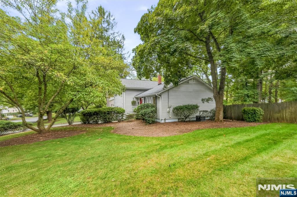 46 Standish Road