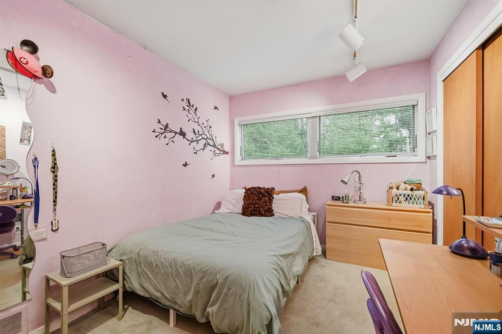 46 Standish Road