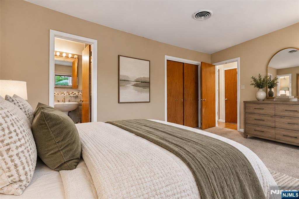 46 Standish Road