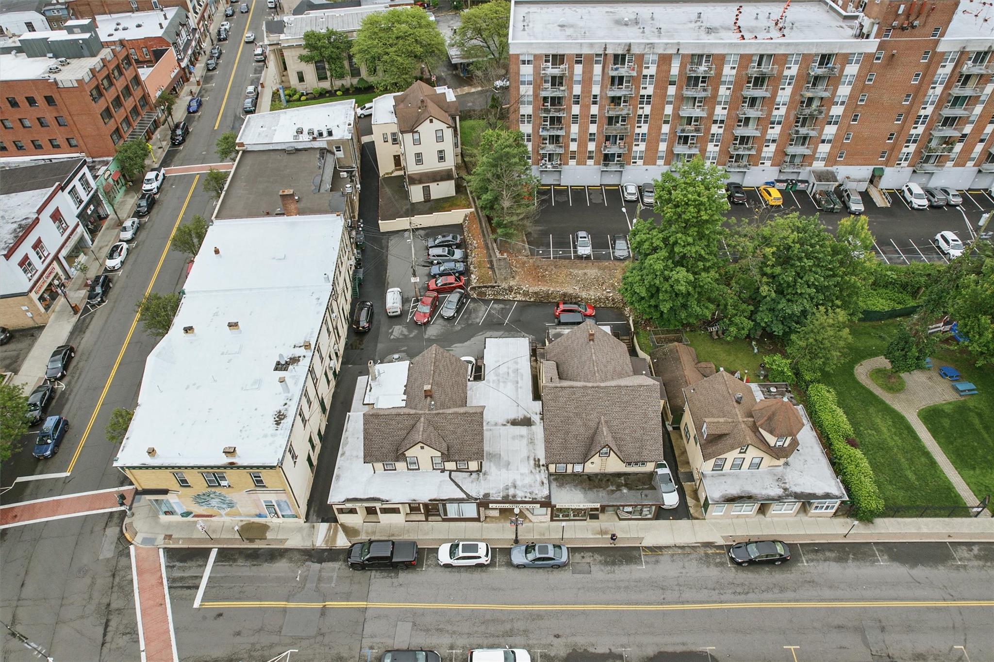 20-28 Chestnut Street