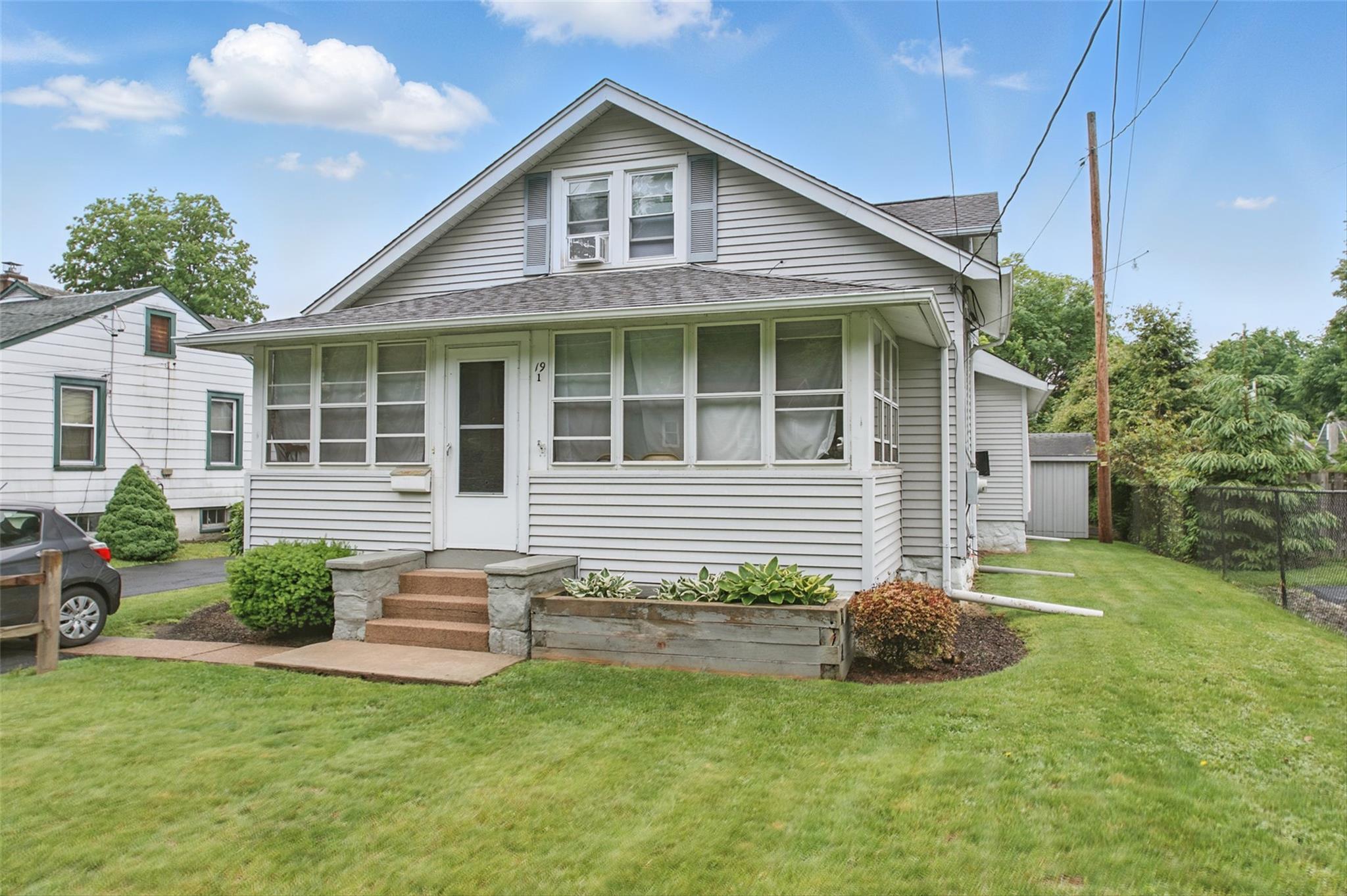 19 Sheridan Avenue