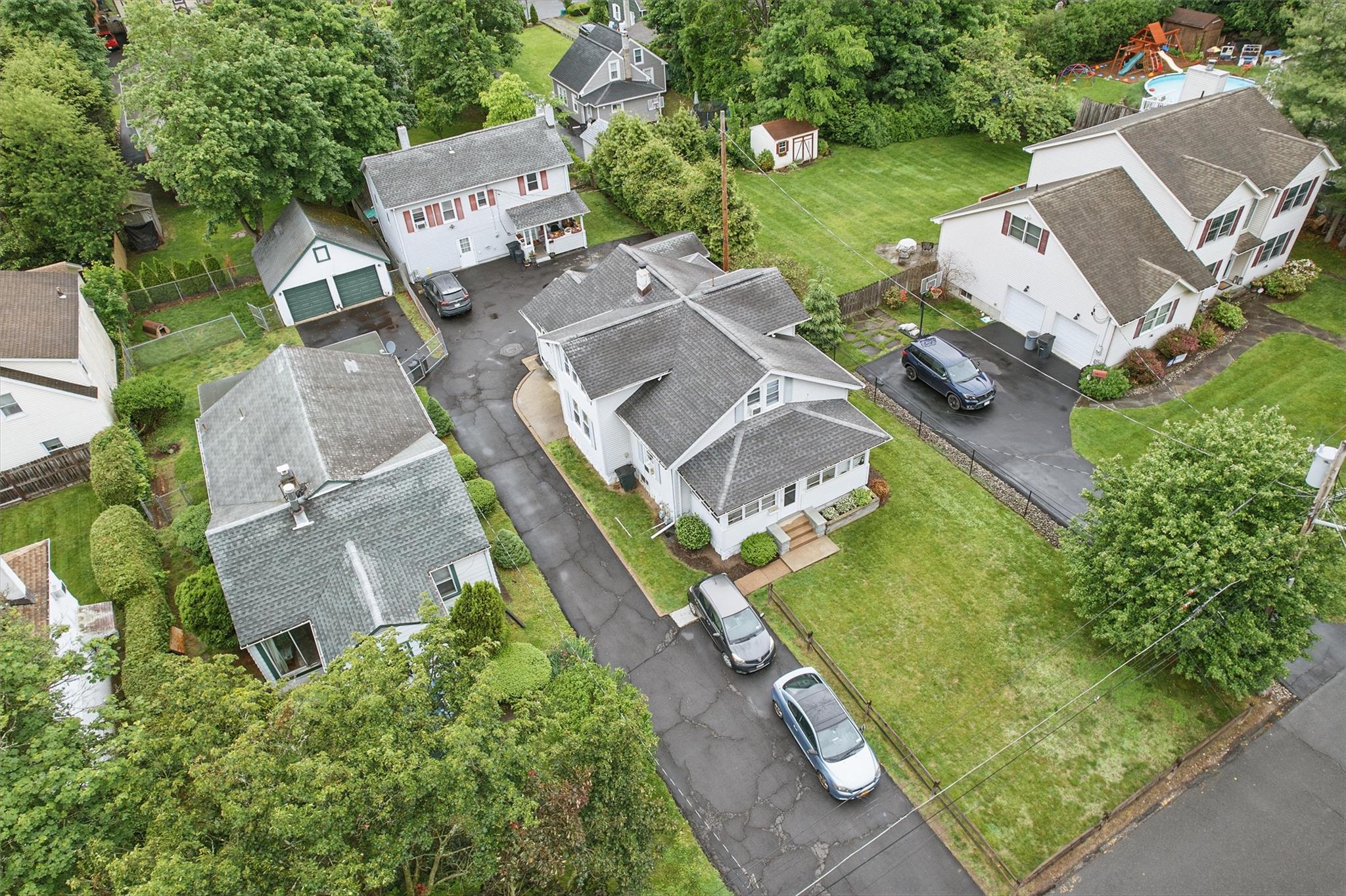 19 Sheridan Avenue