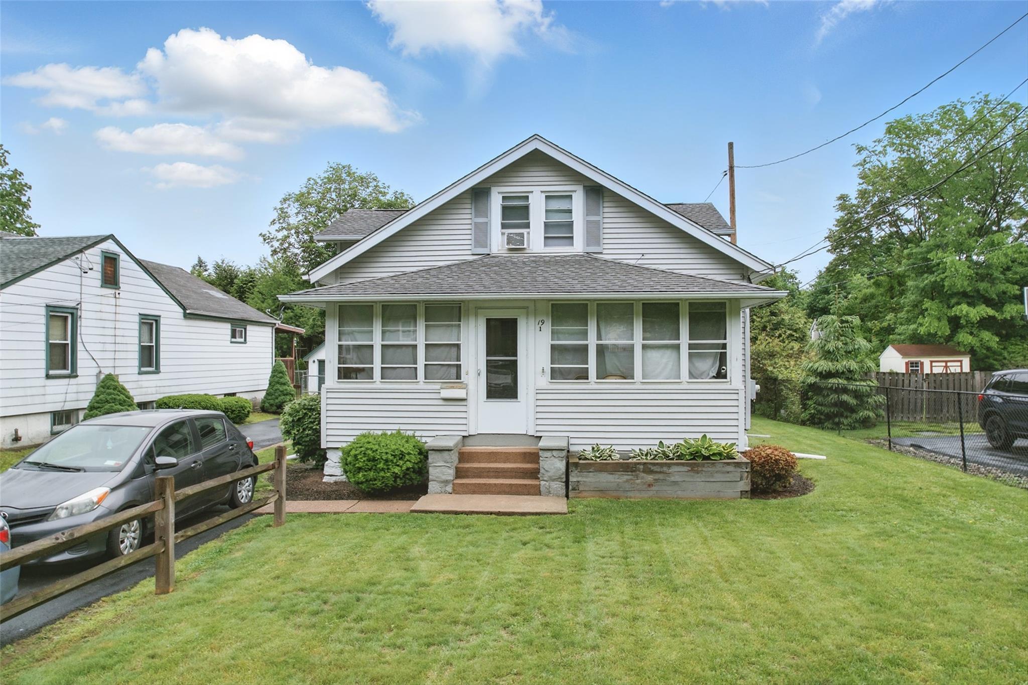 19 Sheridan Avenue