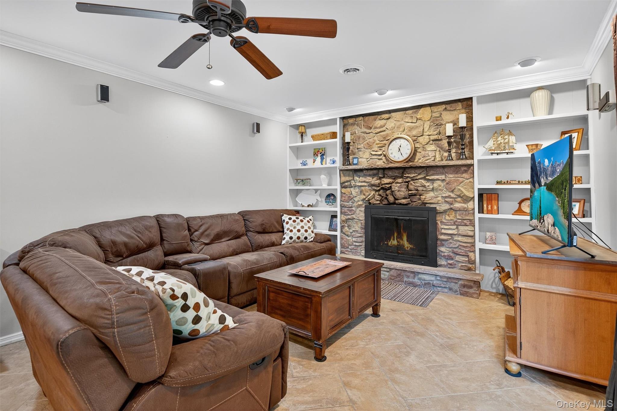 3 Karsten Drive