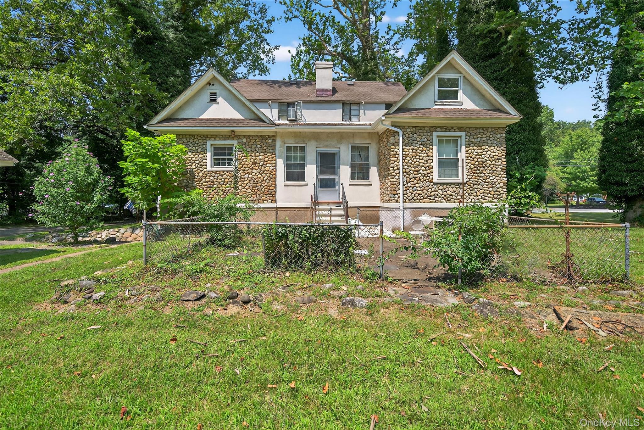 36 Seven Lakes Drive