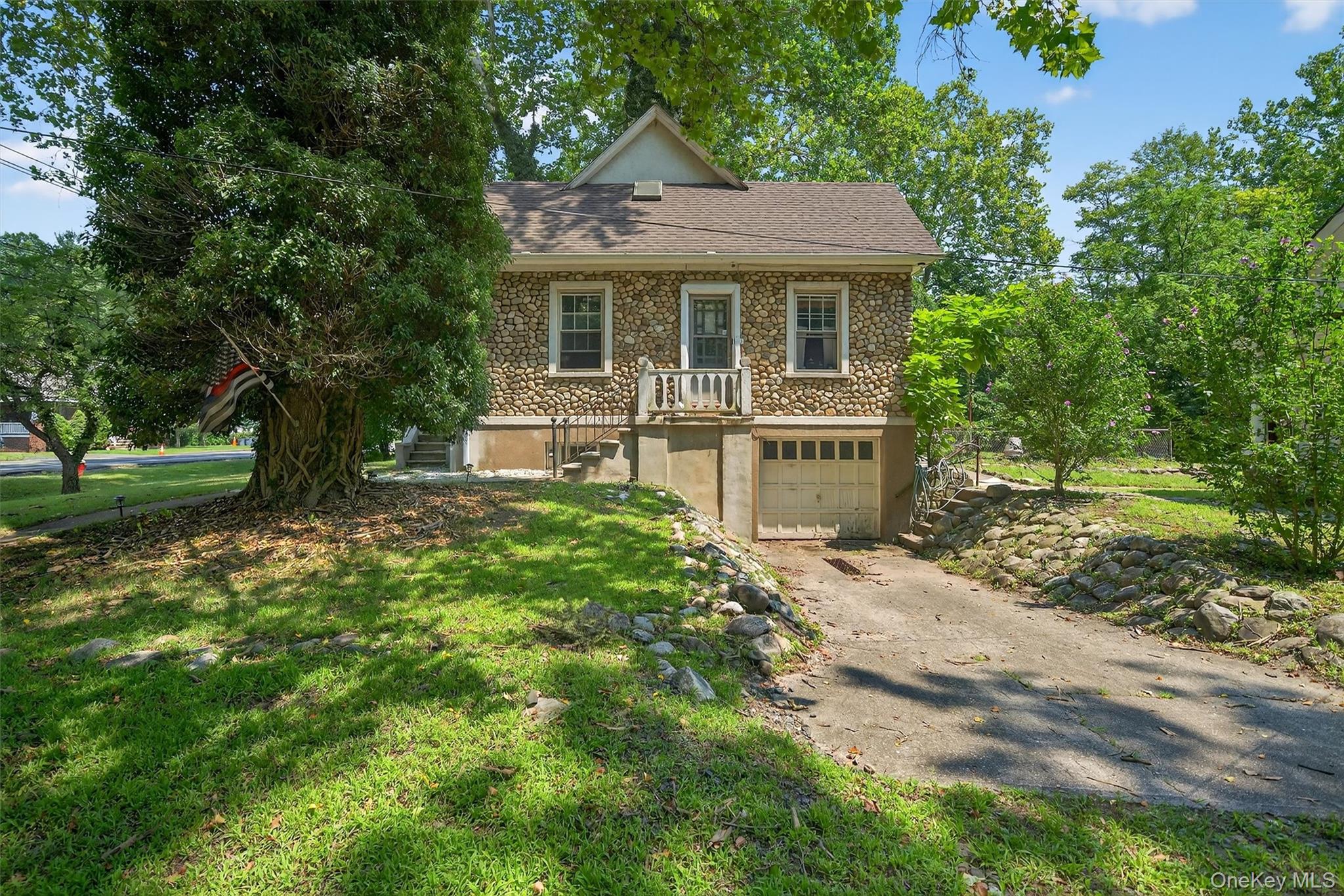 36 Seven Lakes Drive