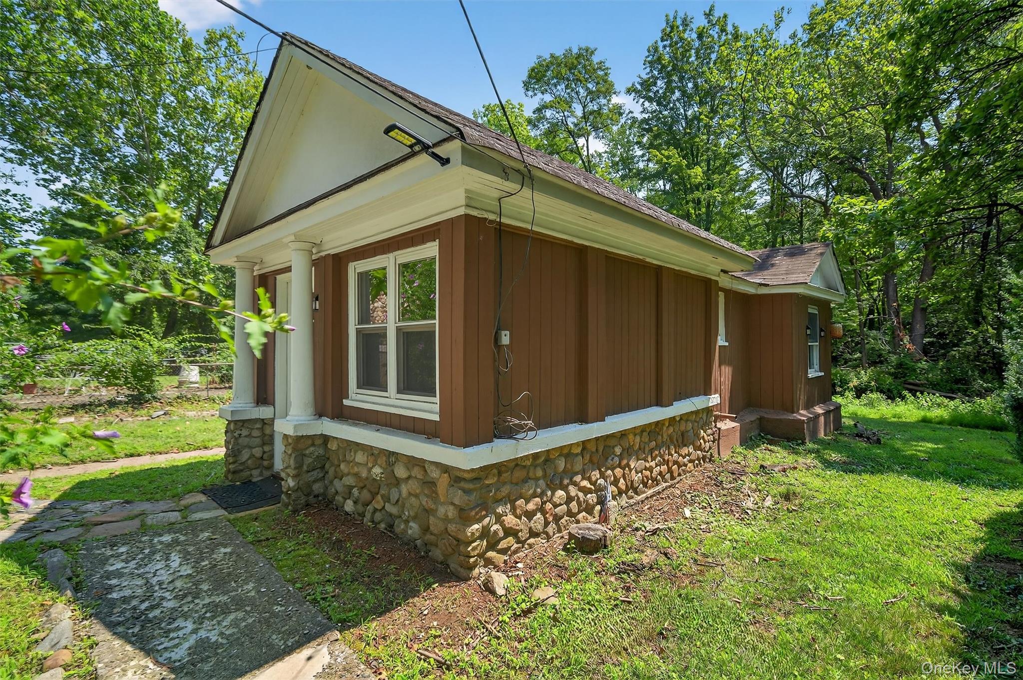 36 Seven Lakes Drive