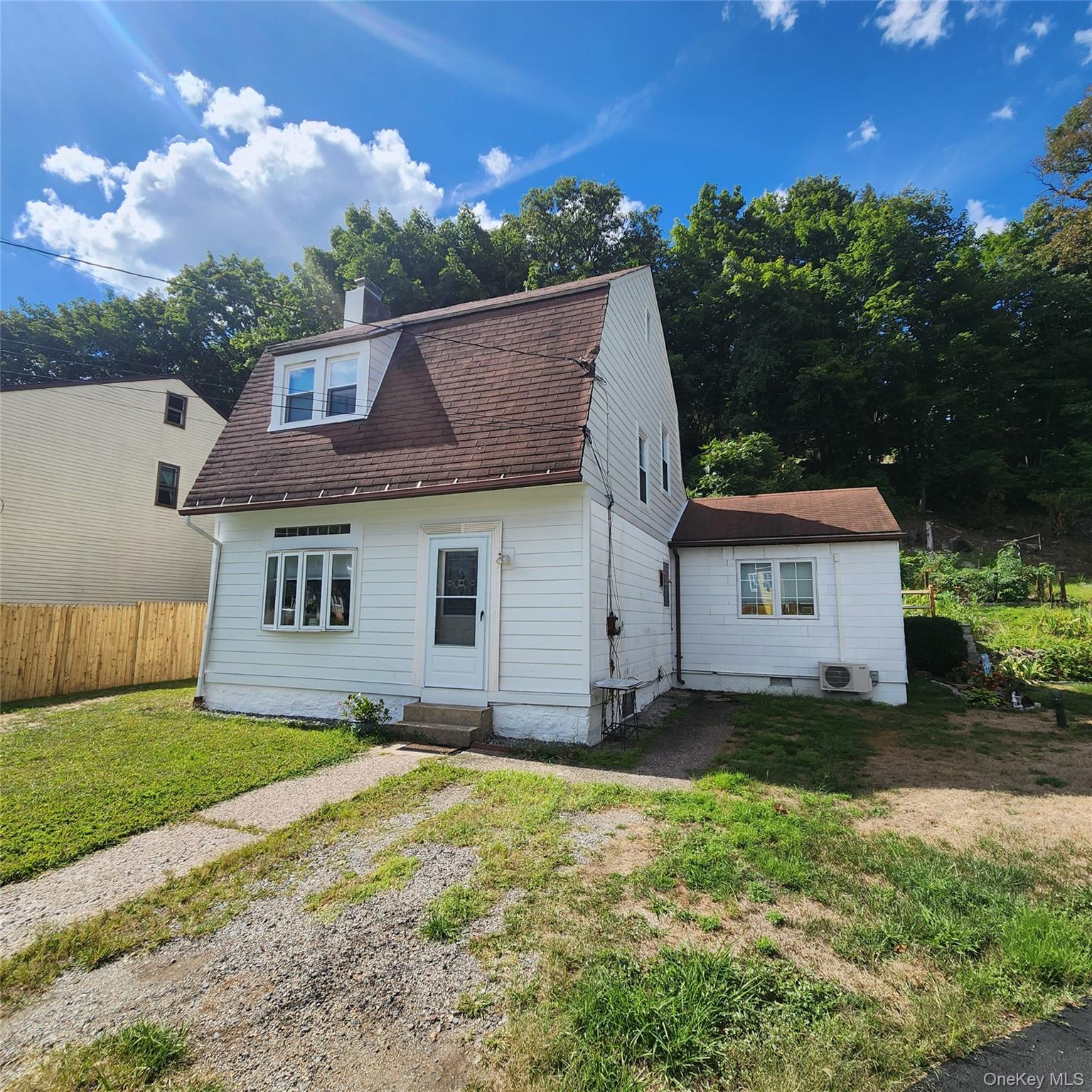 16 Circle Drive