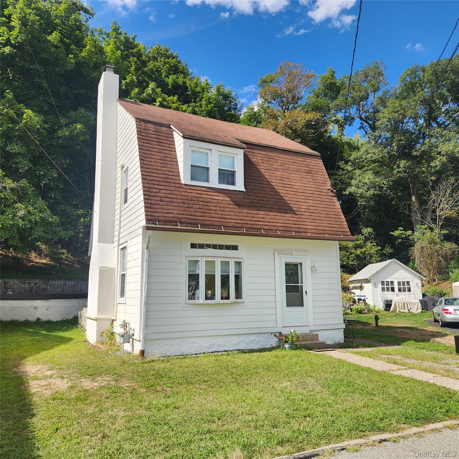 16 Circle Drive
