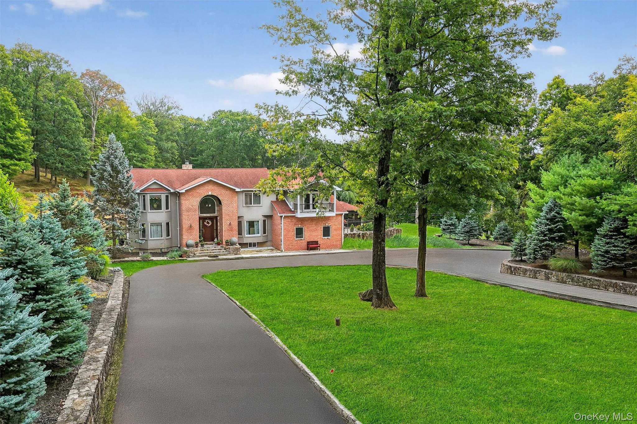22 Skahen Drive