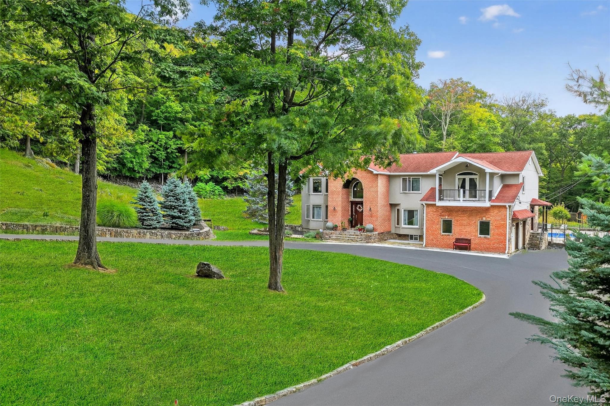 22 Skahen Drive