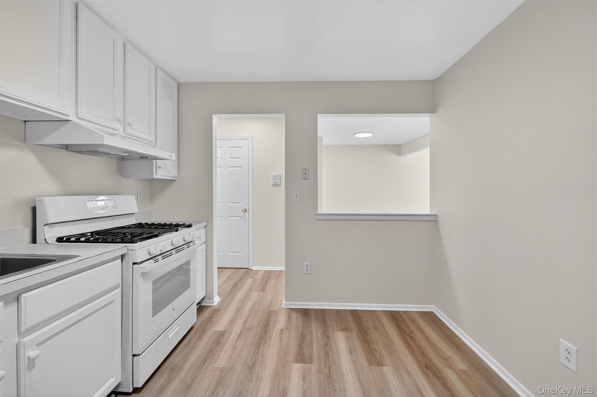 10-12 Chestnut Street Unit: A108