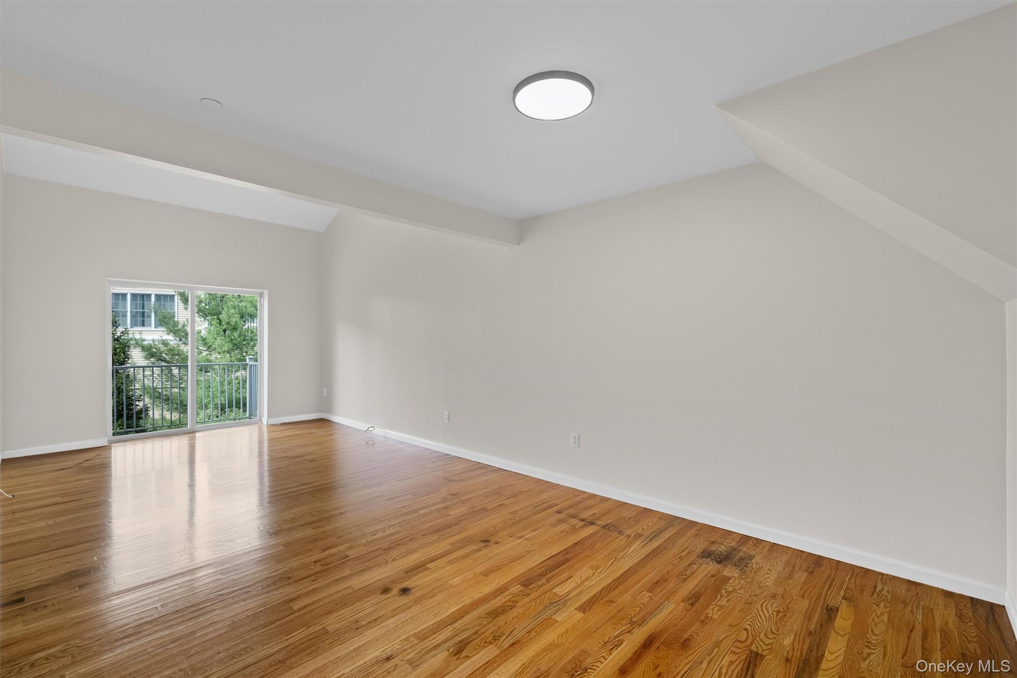 10-12 Chestnut Unit: A306
