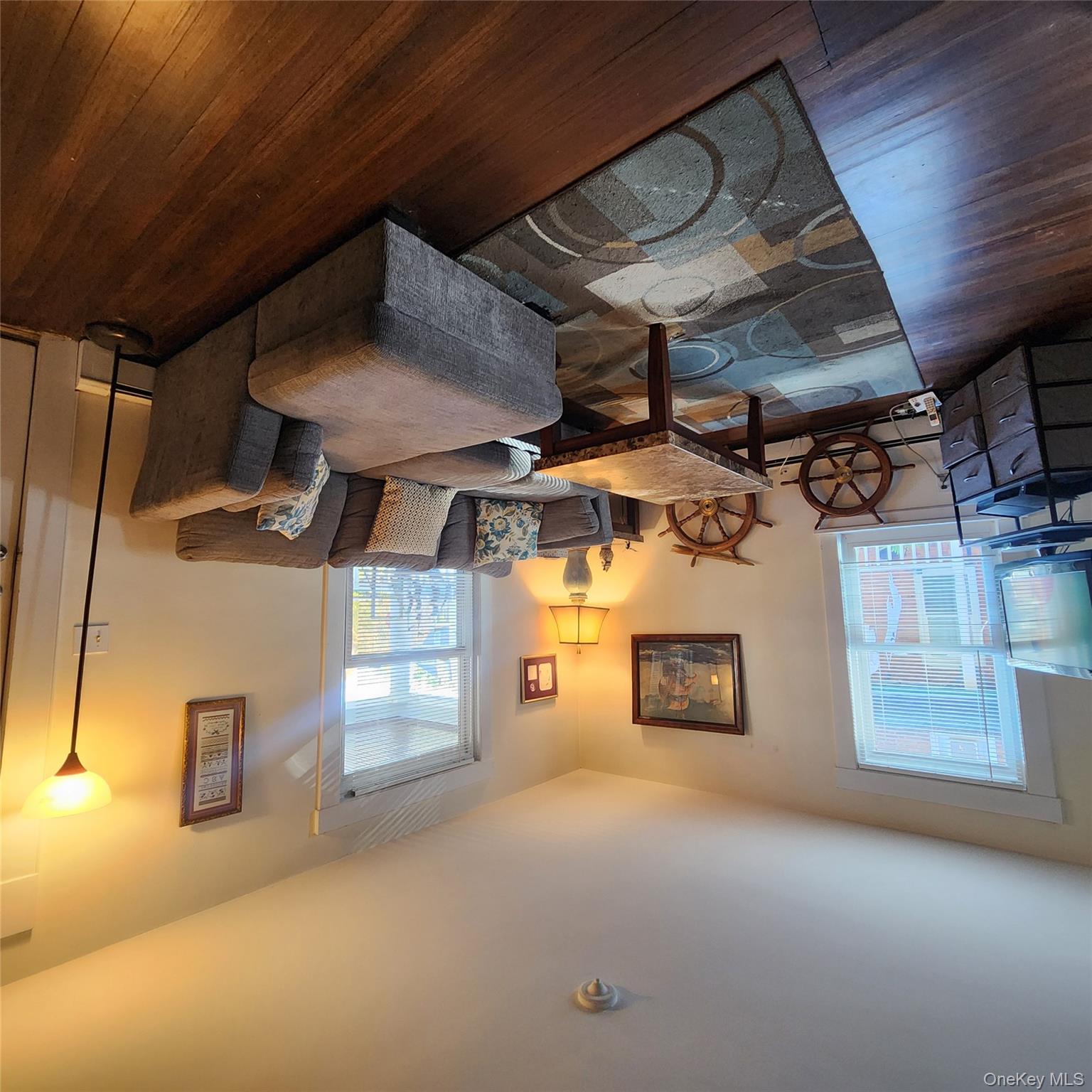 24 Prairie Avenue Unit: B