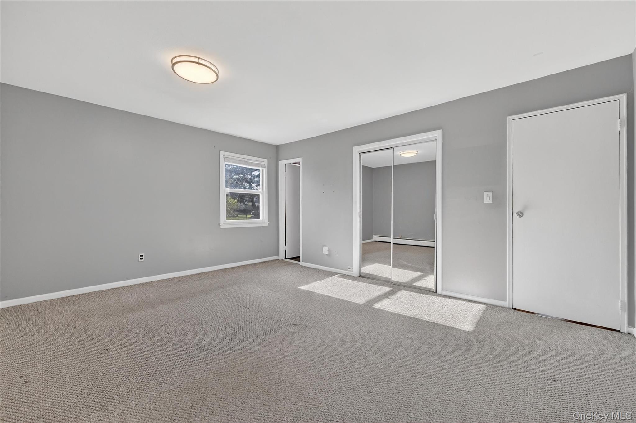 5 Oxford Court Unit: 7815