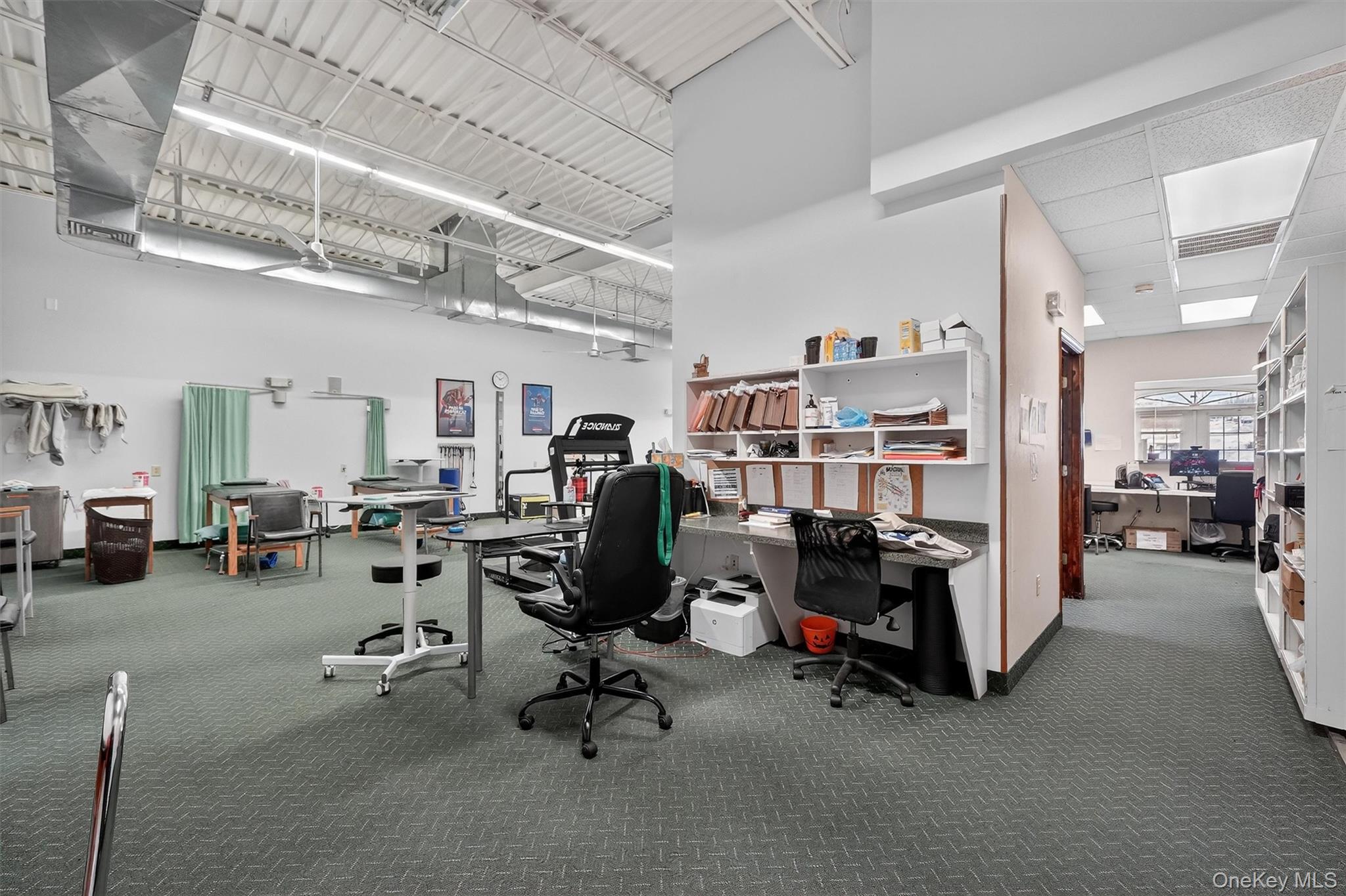 24-26 Liberty Square Mall