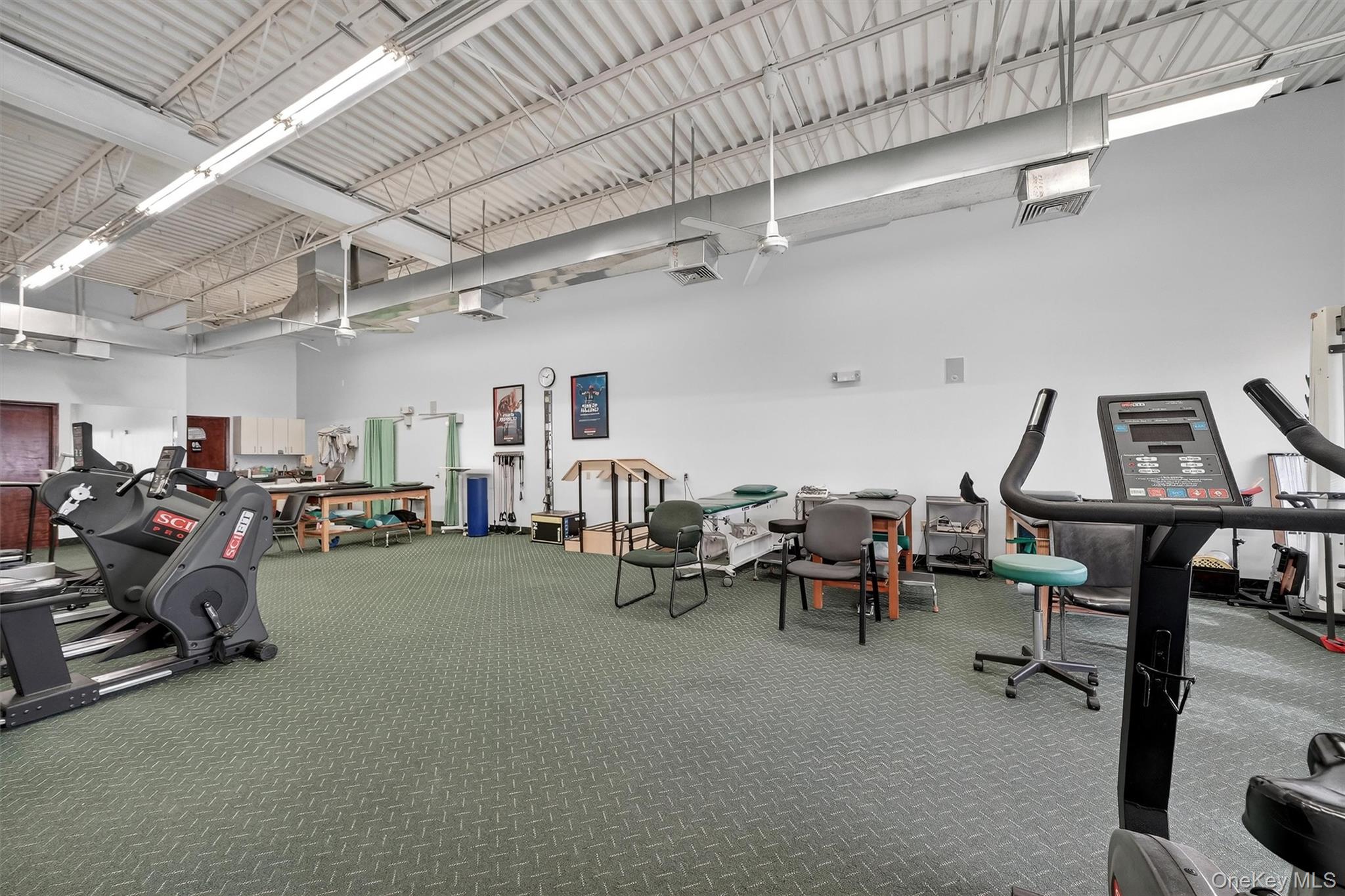 24-26 Liberty Square Mall