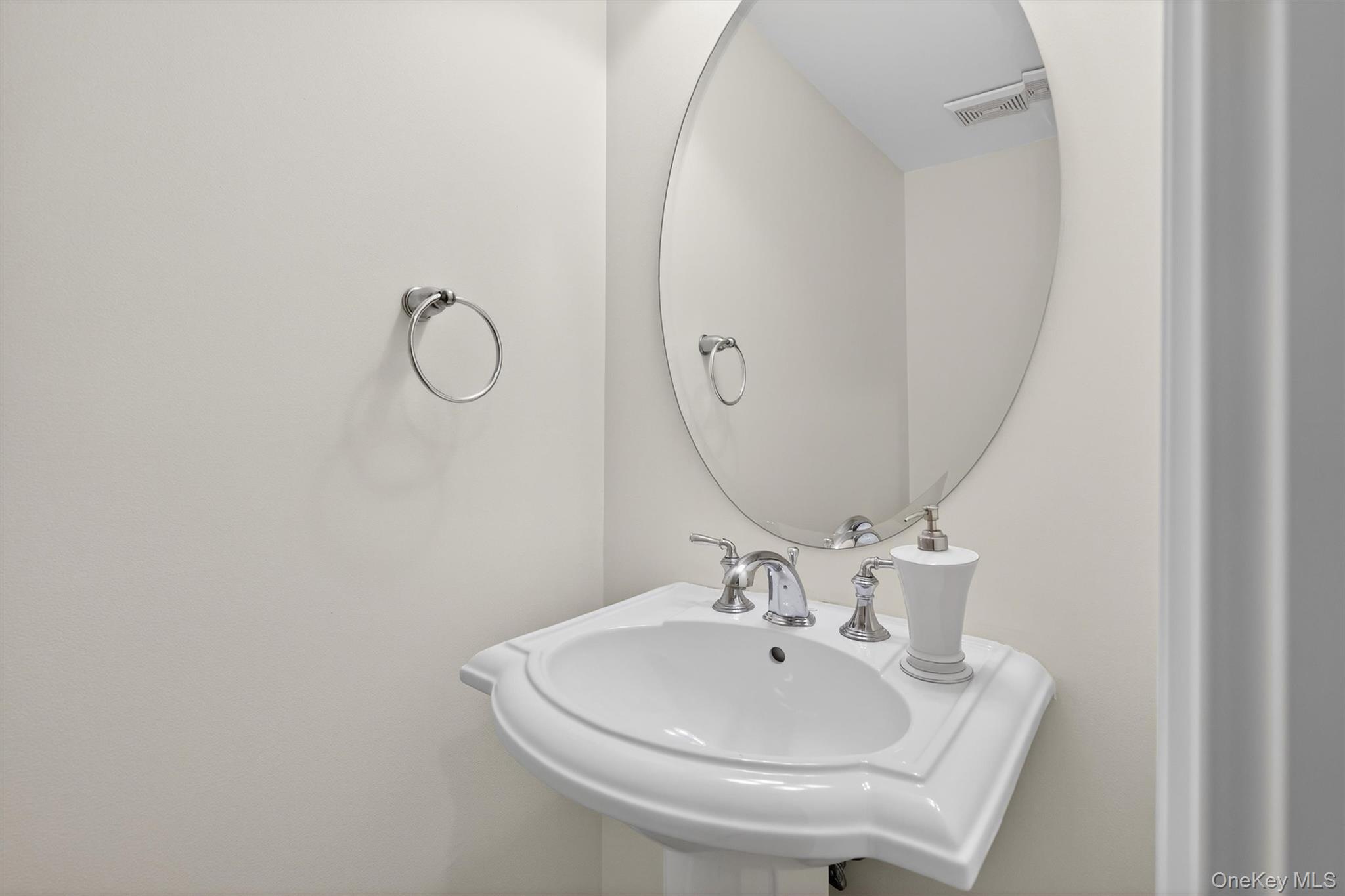 3 Harbor Pointe Drive