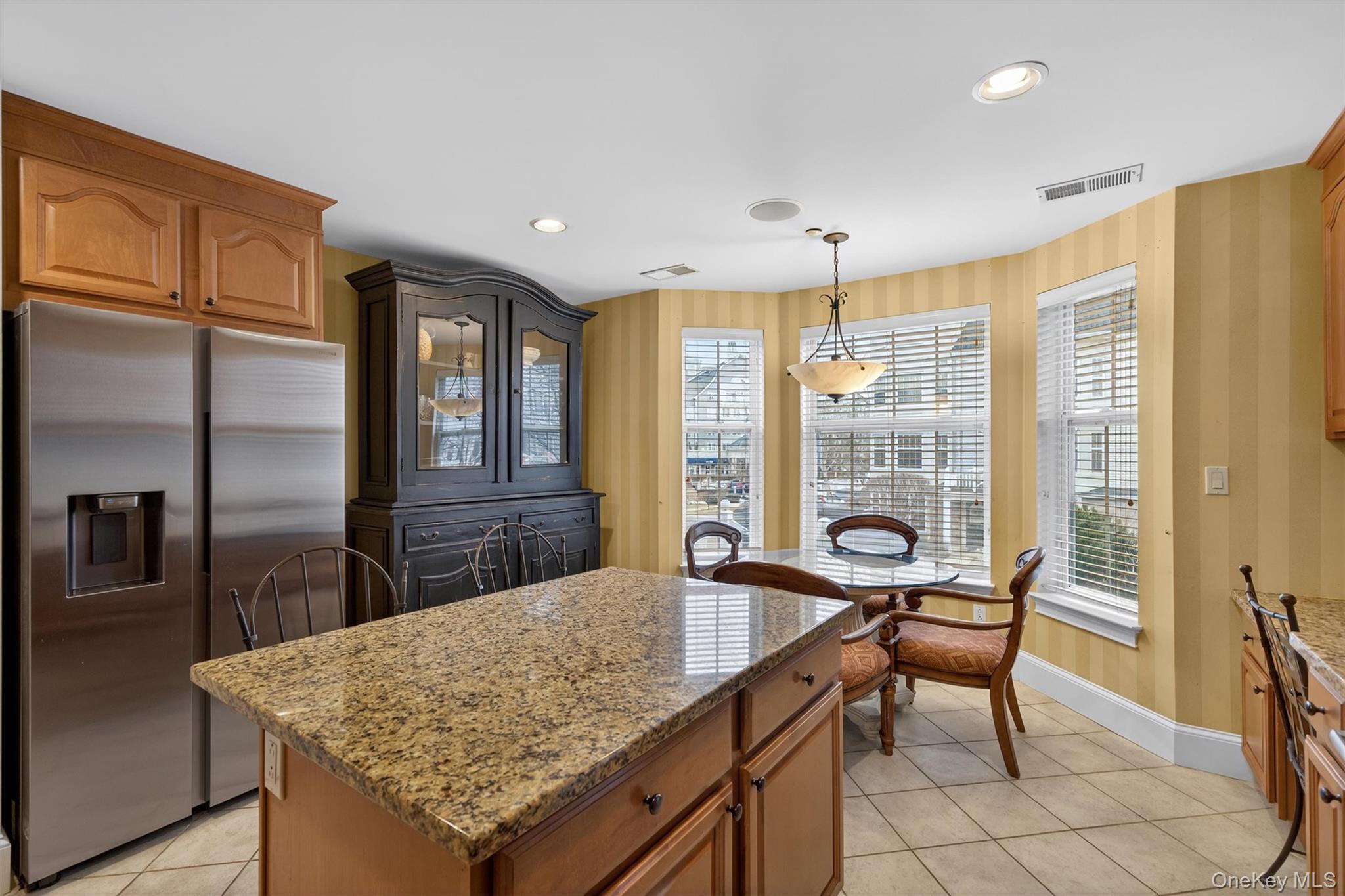 3 Harbor Pointe Drive