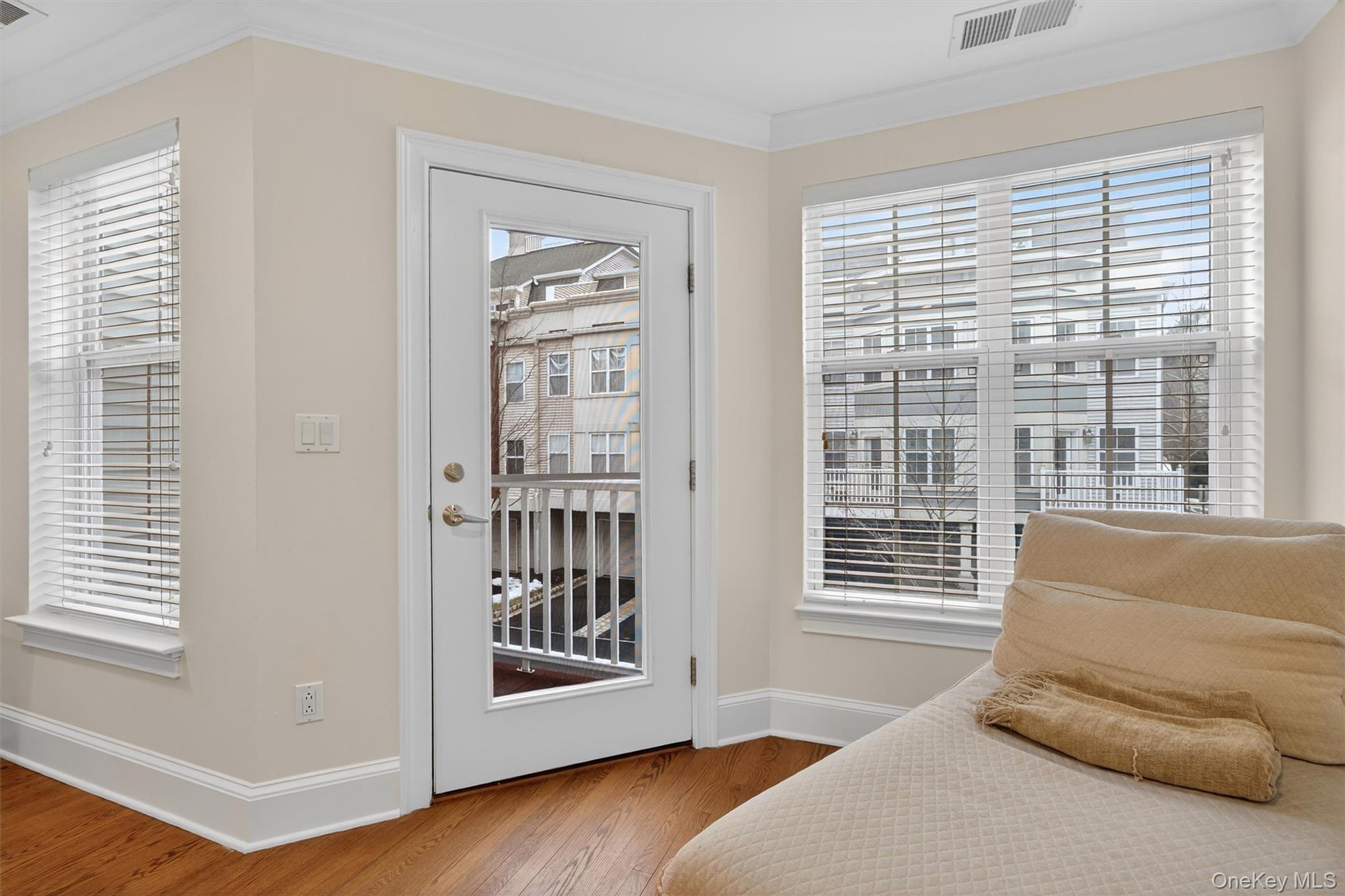 3 Harbor Pointe Drive