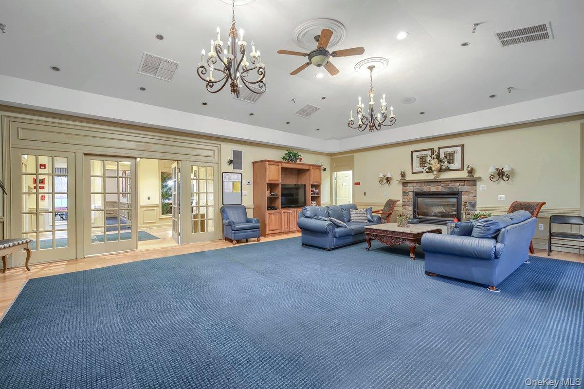 28 N De Baun Avenue Unit: 304