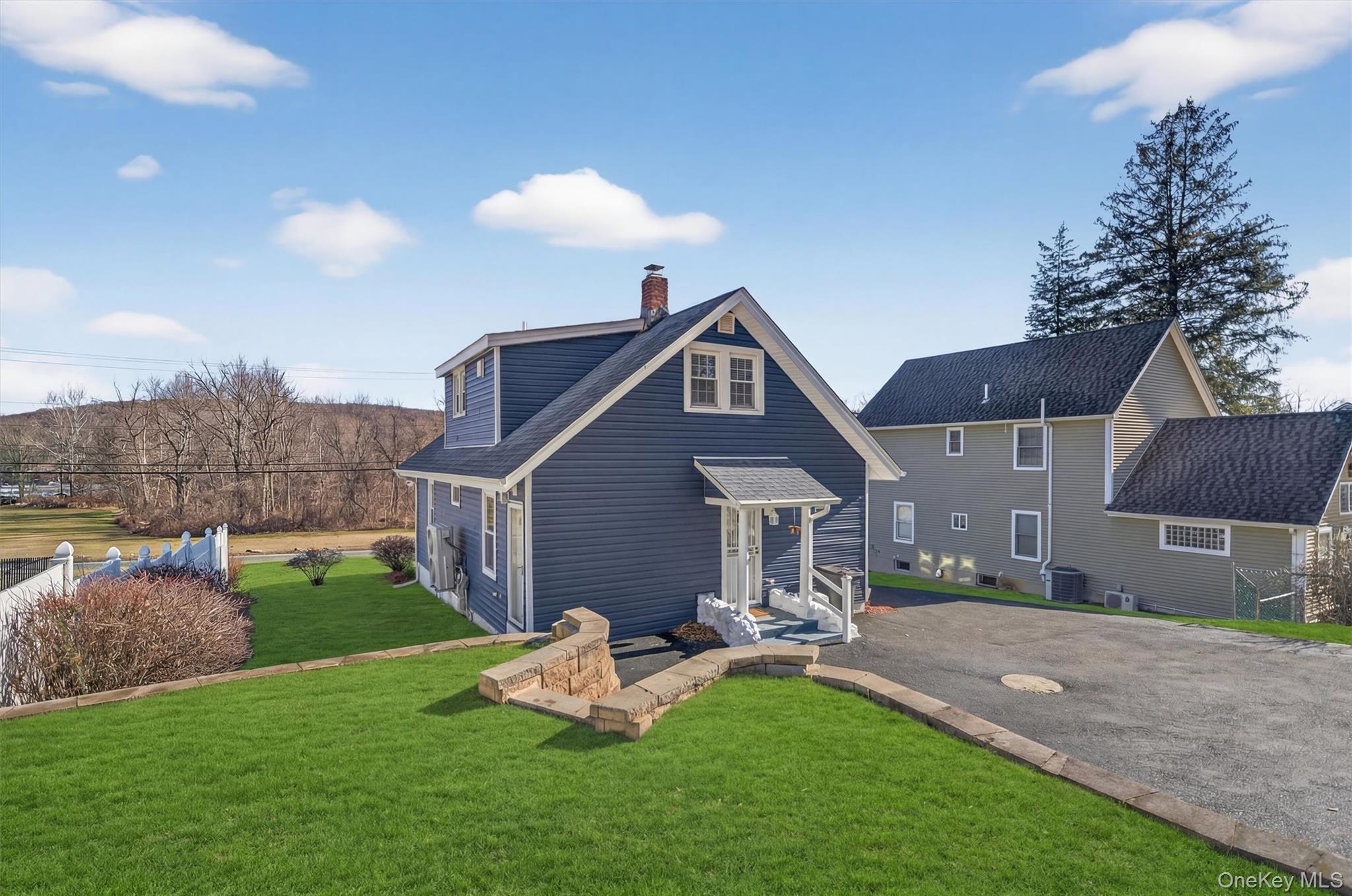 109 S Plank Road