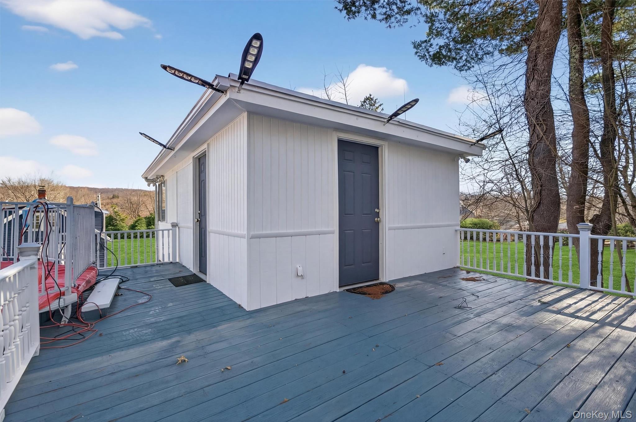 109 S Plank Road