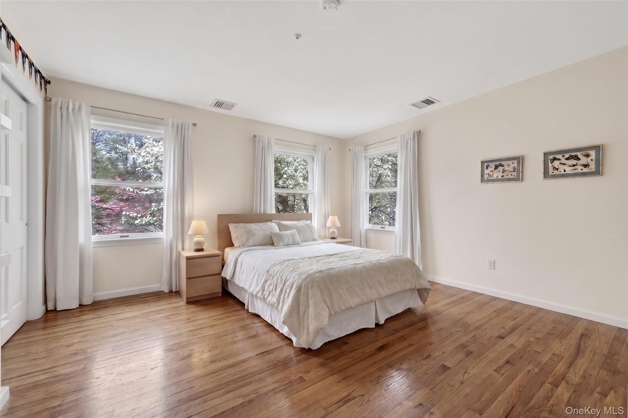 1 Vivian Place
