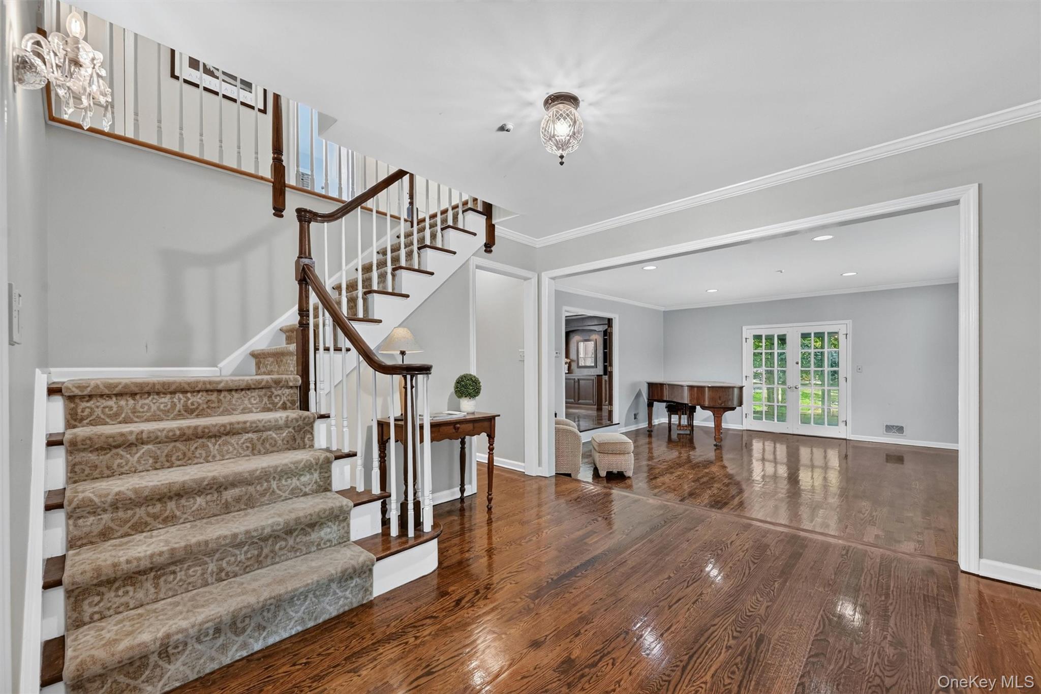 1 Vivian Place