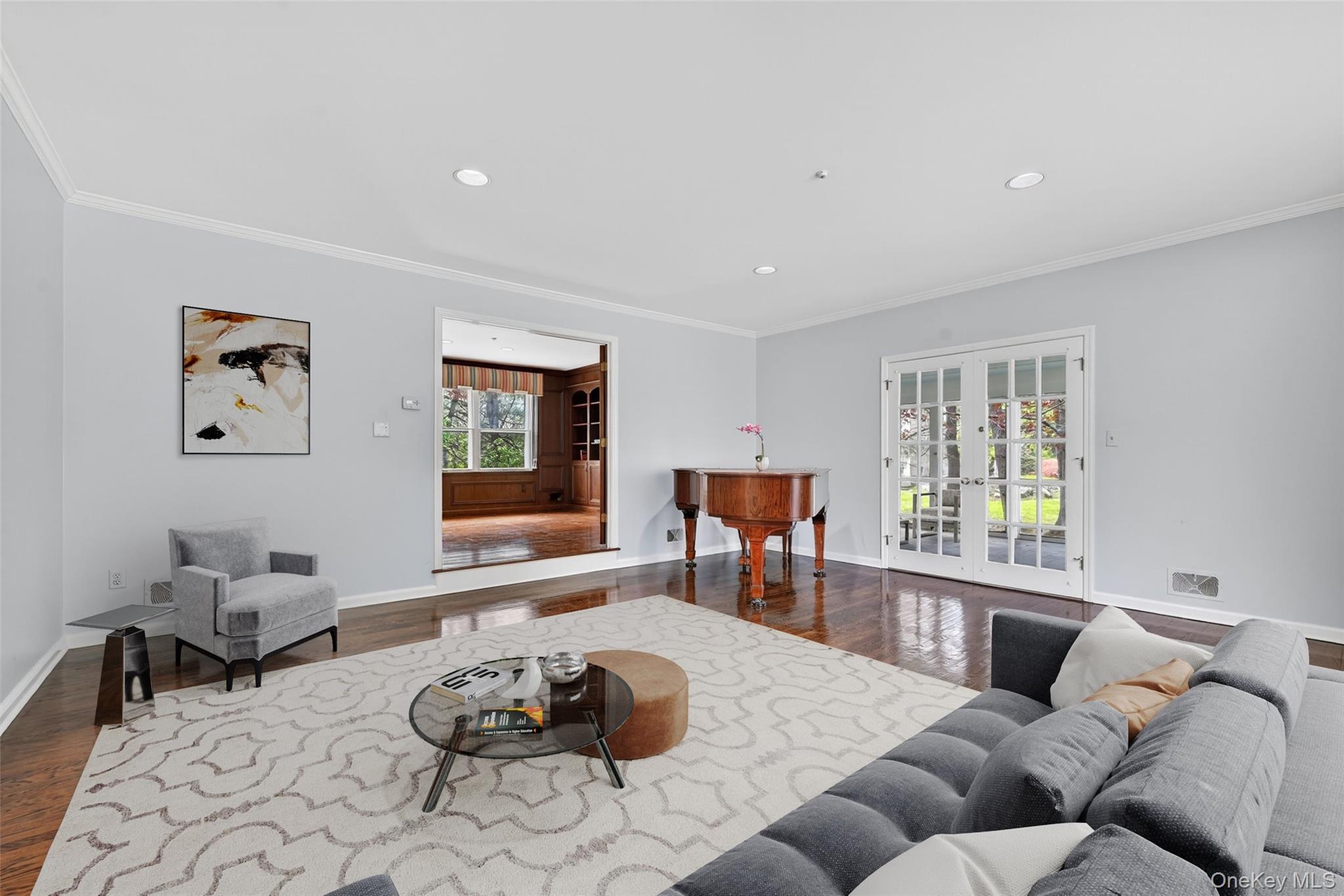 1 Vivian Place