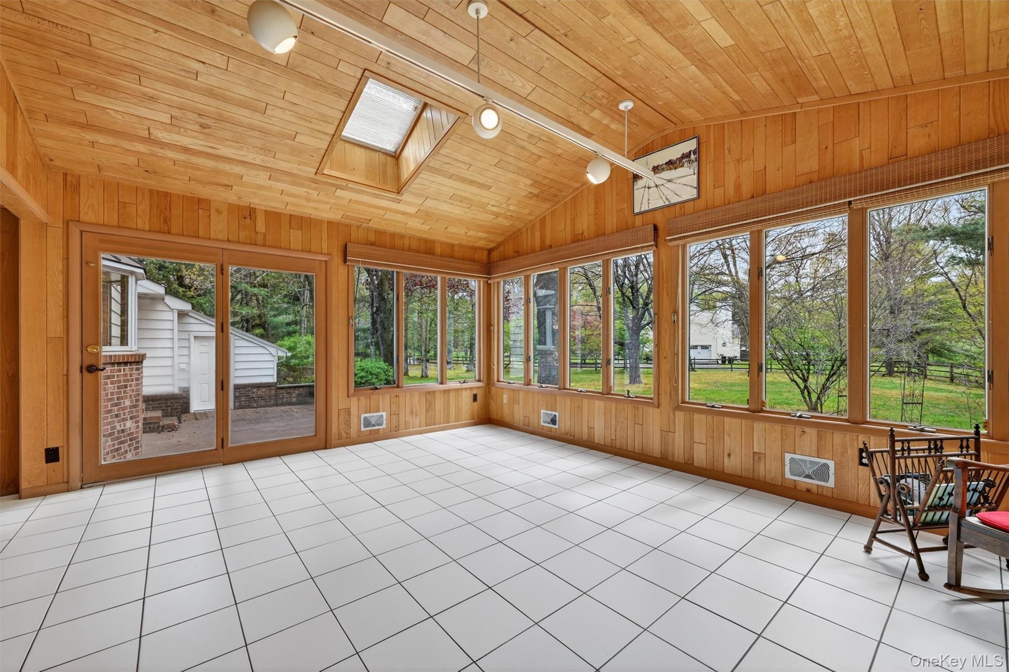 1 Vivian Place