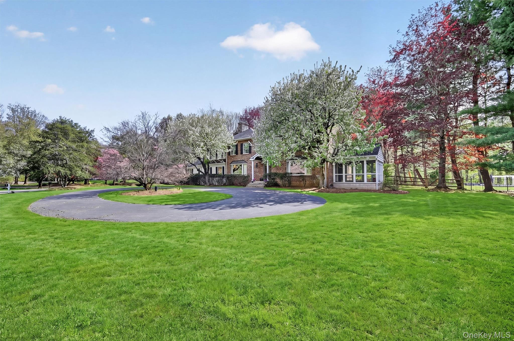 1 Vivian Place
