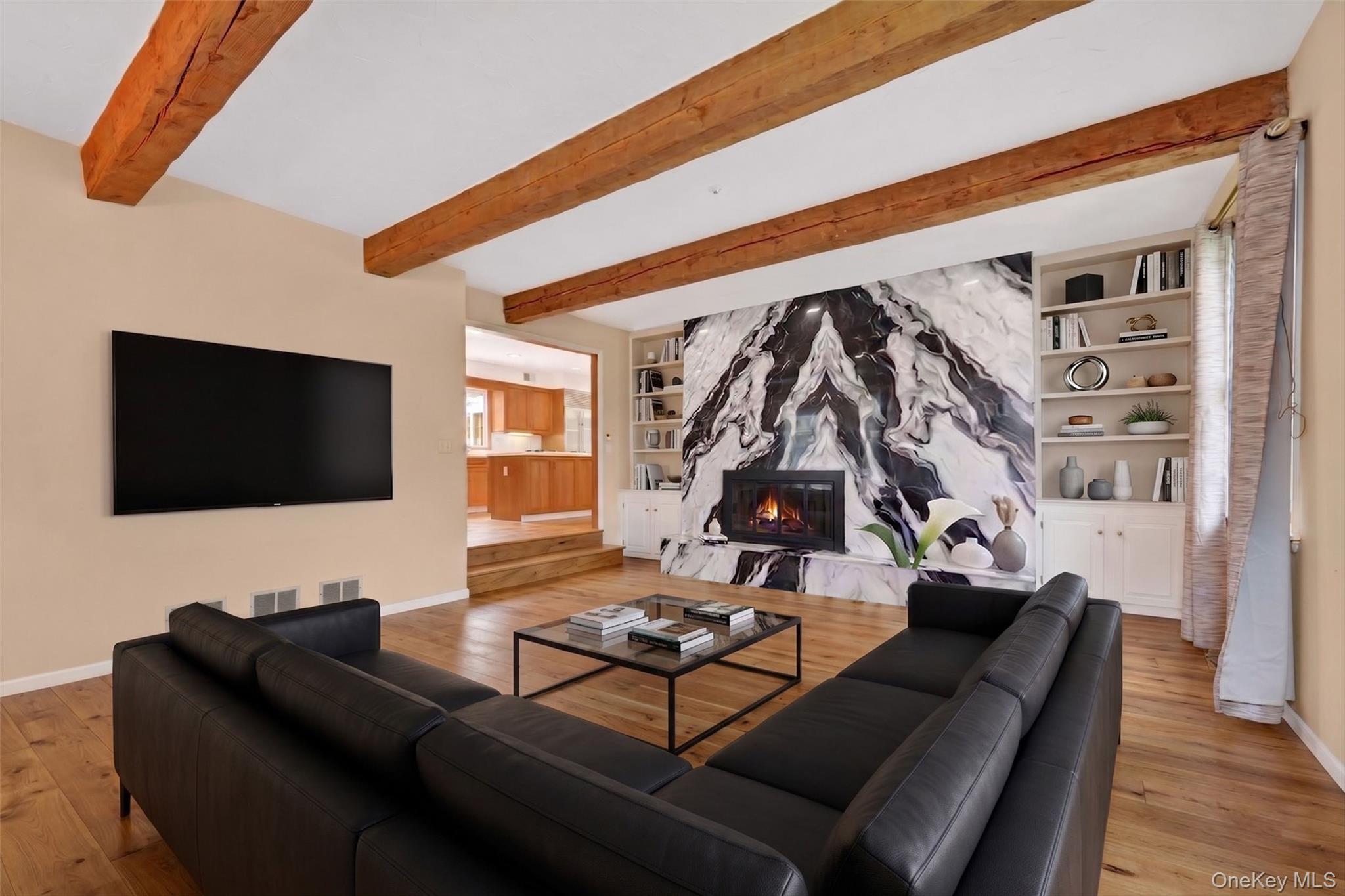 1 Vivian Place