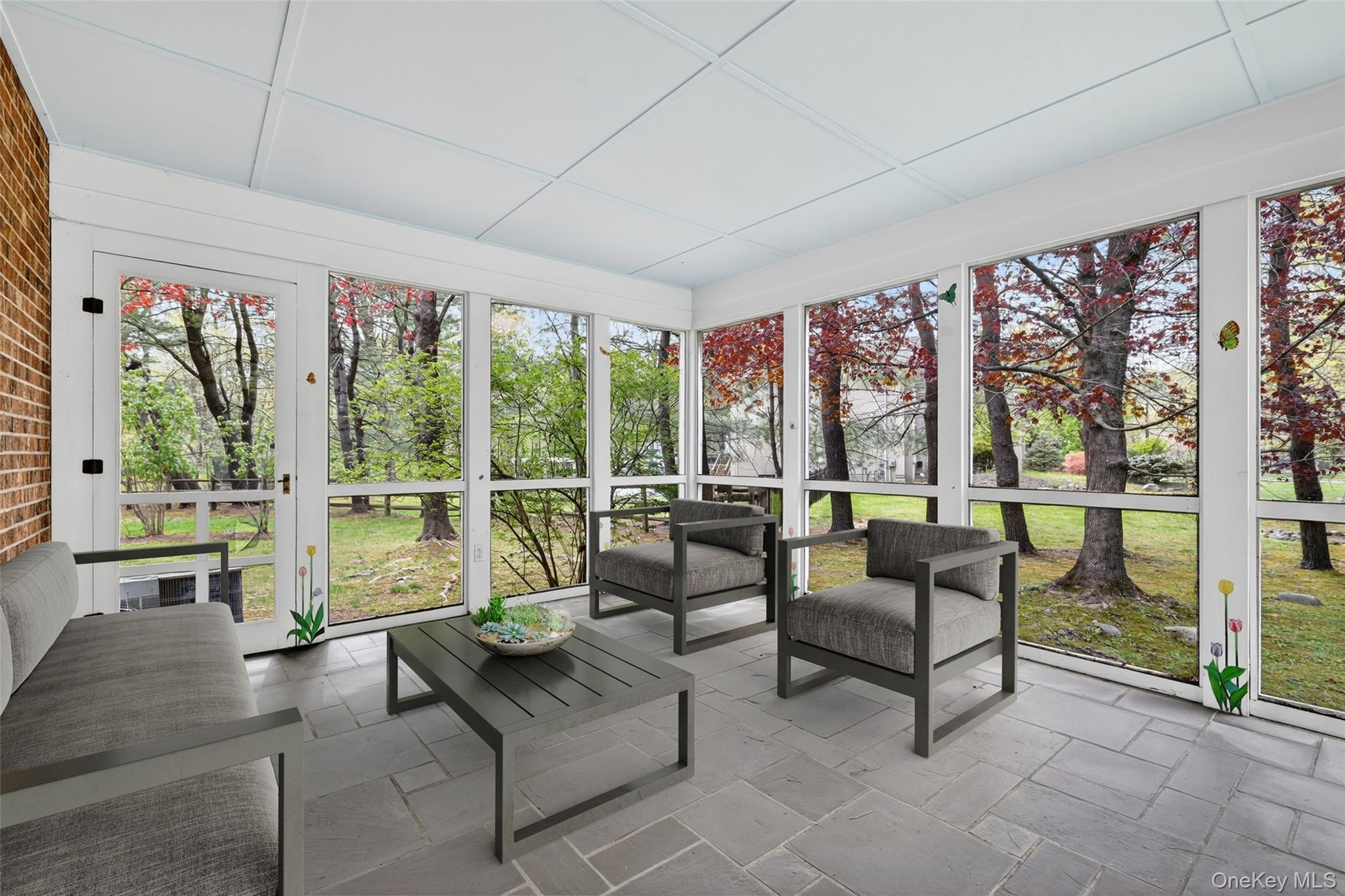 1 Vivian Place